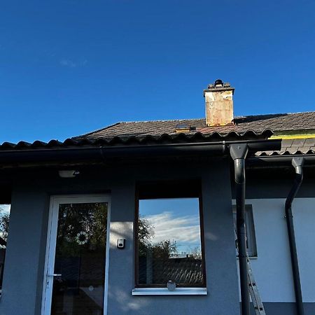 Einfamilienhaus In Ruhiger Lage Apartment Sankt Poelten Luaran gambar